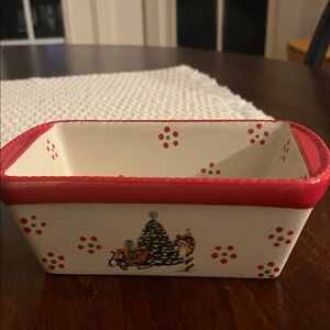Temp-Tations White Ceramic Holiday Baker with Red Trim